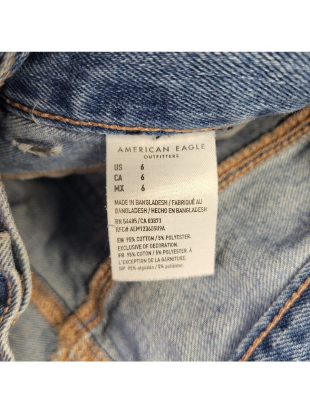 American Eagle Women's Size 6 Jean Shorts Highest Rise Mom Short Pleated - Picture 5 of 5
